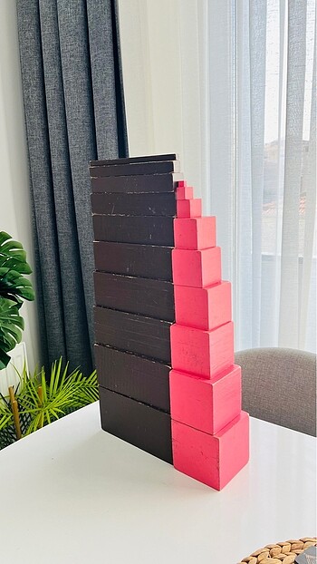 Beden Renk Montessori pembe kule kahverengi merdiven