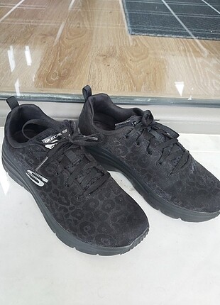 Skechers spor ayakkabi