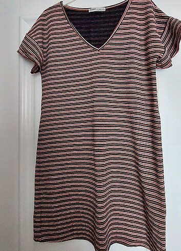 Pull&bear xl/42 beden çizgili elbise 