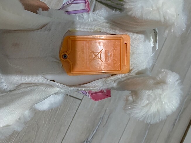  Beden Renk Havlayan köpek