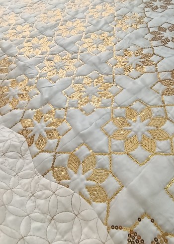 Büyük Boy Yatak Örtüsü ve Yastık - Görsel 6