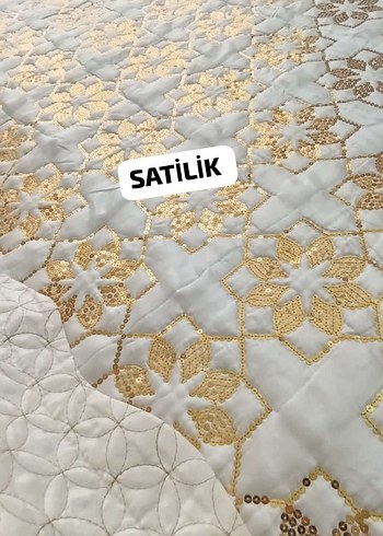 Büyük Boy Yatak Örtüsü ve Yastık - Görsel 2