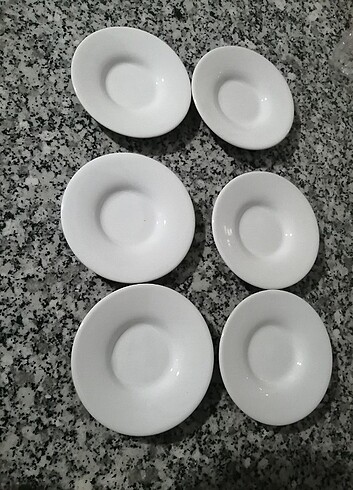 6 adet porselen çay tabağı 