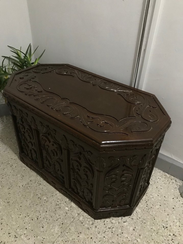 Kahverengi Oyma Detaylı Çeyiz sandığı - Görsel 2