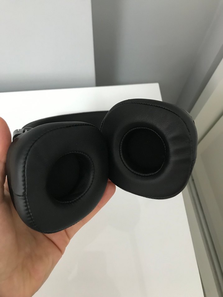 Siyah Kulaklık - Görsel 2