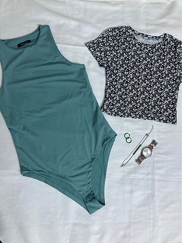 Trendyol & Milla TRENDYOLMİLLA çıtçıtlı body ve crop