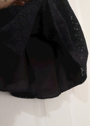 Dantel Detaylı Siyah Mini Etek - Görsel 5