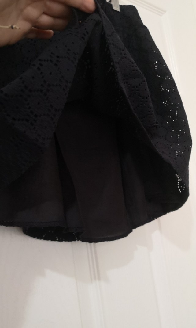 Dantel Detaylı Siyah Mini Etek - Görsel 5