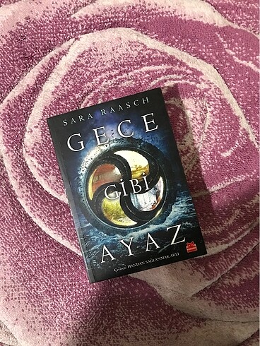 Gece Gibi Ayaz (Serinin 3. Kitabı)