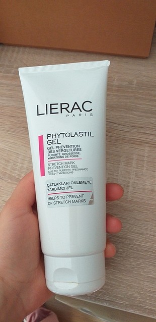 Lierac çatlak kremi...200 ml