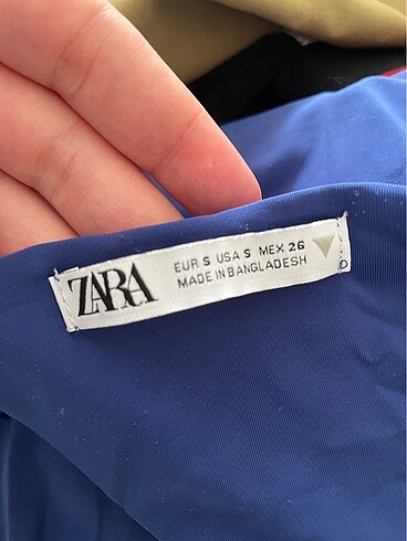 s Beden lacivert Renk Zara cut-out detaylı vücuda oturan elbise