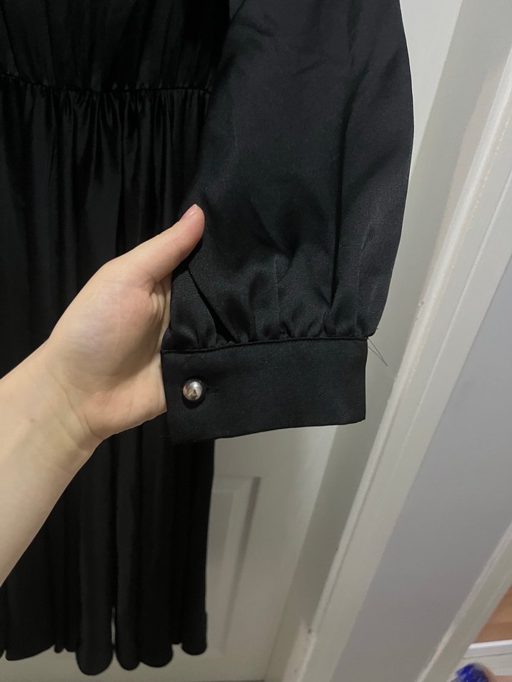 Siyah Uzun Kollu Salaş Uzun Elbise - Görsel 2