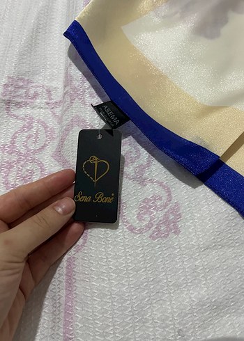 Armine Parlak Çok Renkli Kadın Fular