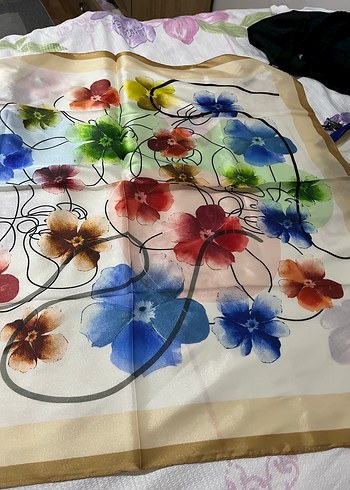 Parlak Çok Renkli Kadın Fular - Görsel 6