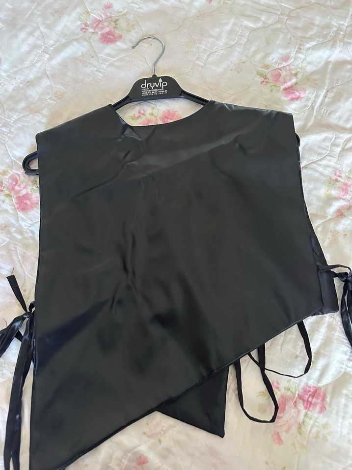 Kadın Siyah Mini Kemerli #Yelek - Görsel 4