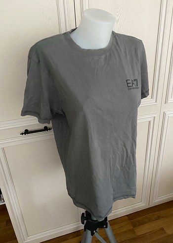 Ea Gri Minimal Ekr Tisort