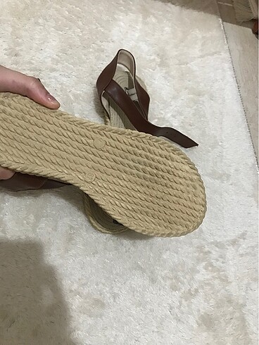 Diğer Sandalet?