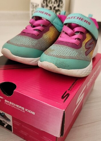 Skechers spor ayakkabı 