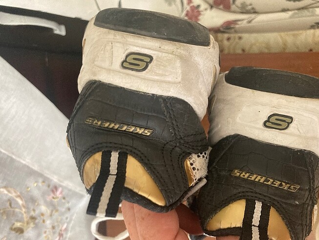 38 Beden siyah Renk Skeckers spor ayakkabı