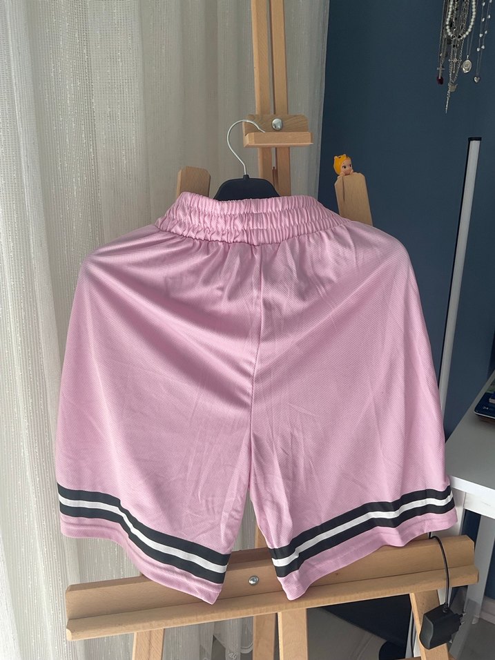 Pembe Spor Şort - Görsel 2