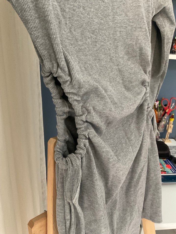 Kışlık gri elbise - Görsel 2