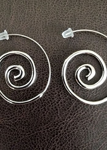 spiral gümüş kaplama çift küpe