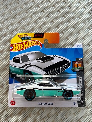  Beden Renk 3lü hotwheels lot