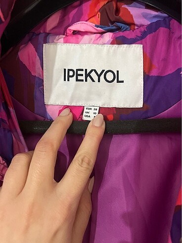 38 Beden çeşitli Renk İpekyol şişme mont