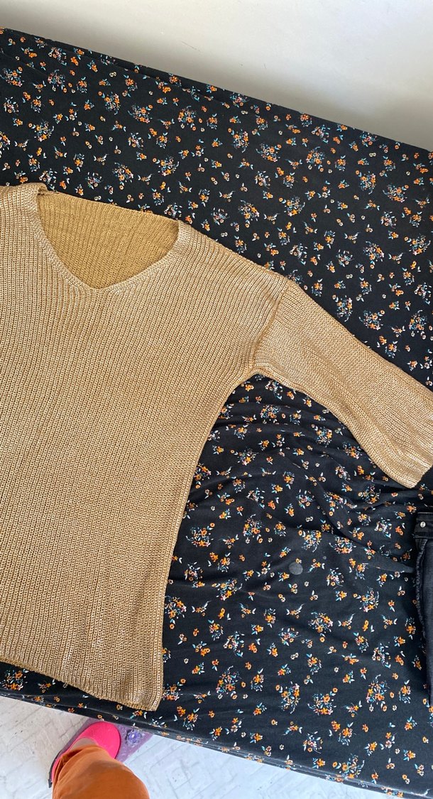 V Yaka Kahverengi Triko Kadın Kazak - Görsel 2