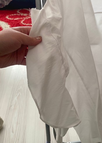 Beyaz V Yaka Keten Kadın Mini Gömlek - Görsel 2