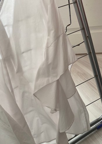 Beyaz V Yaka Keten Kadın Mini Gömlek - Görsel 3