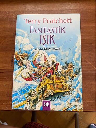 Terry Pratchett-Fantastik Işık