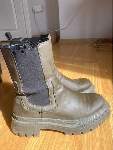 Nine West