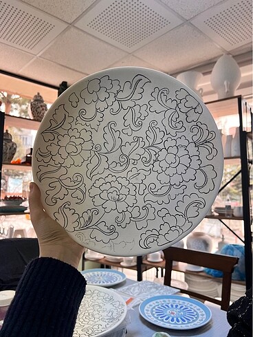 Beden Renk 30 cm Tahrirli Tabak