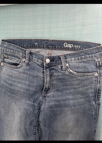 Gap 28