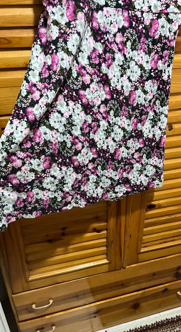 Bohem Mor Mini çiçekli elbise - Görsel 4