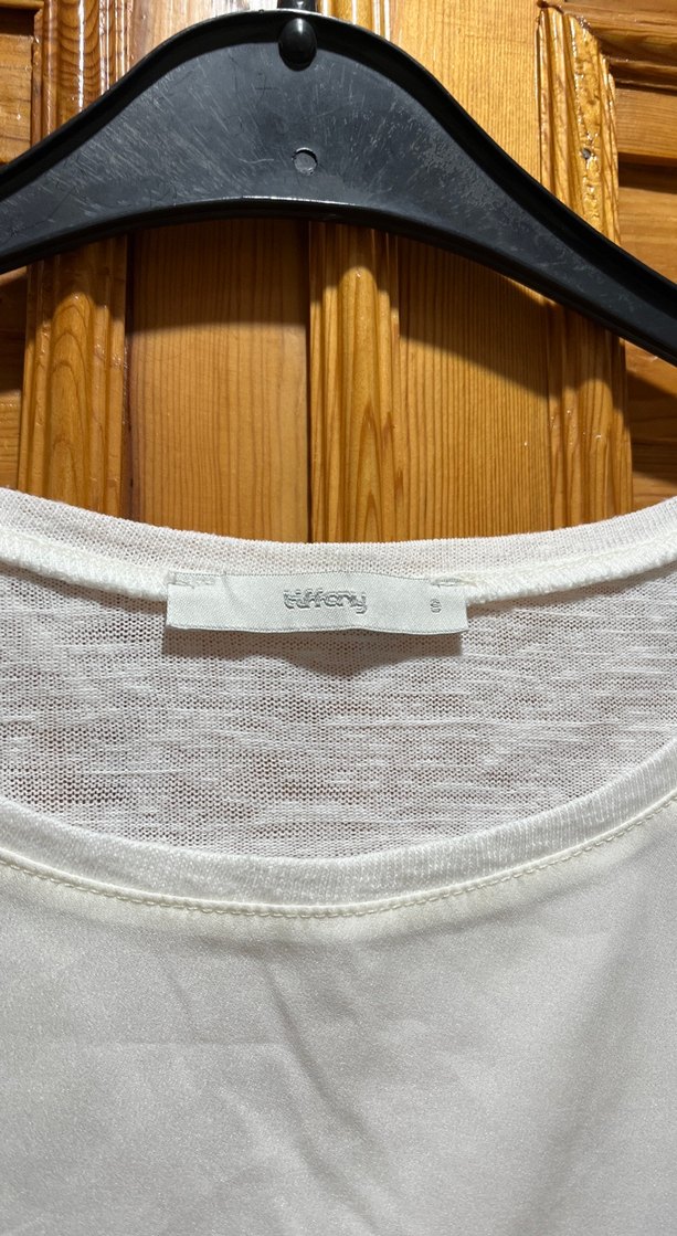 Renkli Baskılı Beyaz Crop Top - Görsel 2