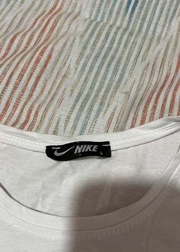 Nike Baskılı Beyaz Erkek Tişört - Görsel 6