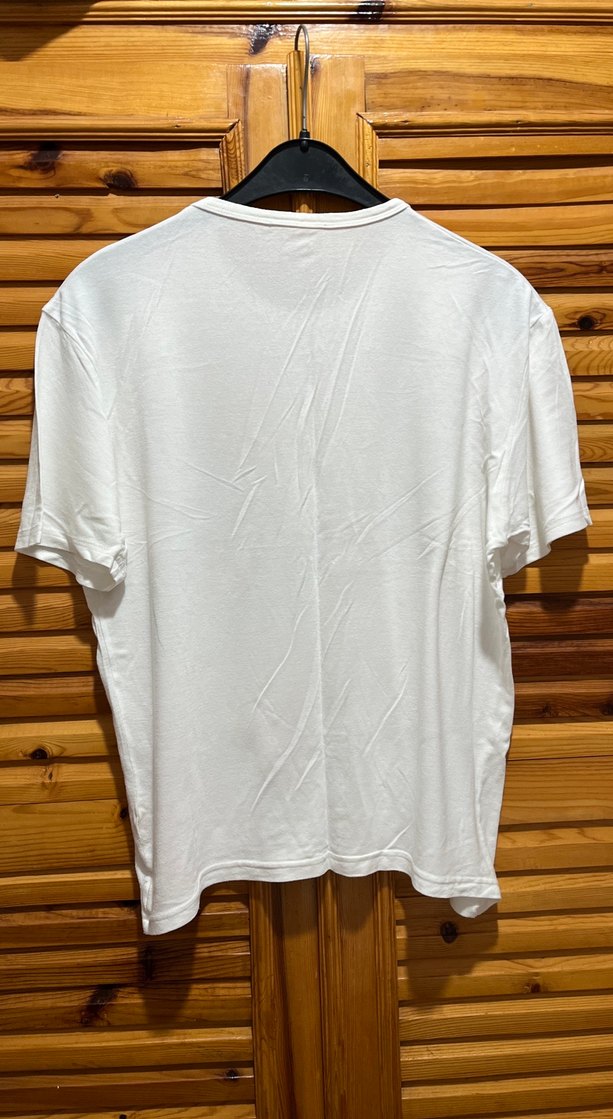 Beyaz viskon tshirt - Görsel 3