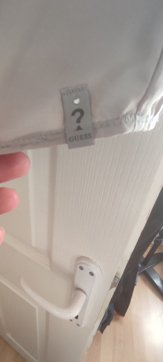 Orjinal Guess marka taş işlemeli bluz - Görsel 4