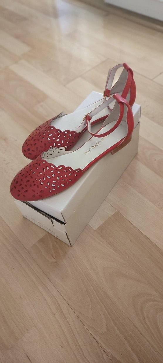 Kırmızı Dantel Detaylı Kadın babet - Görsel 3