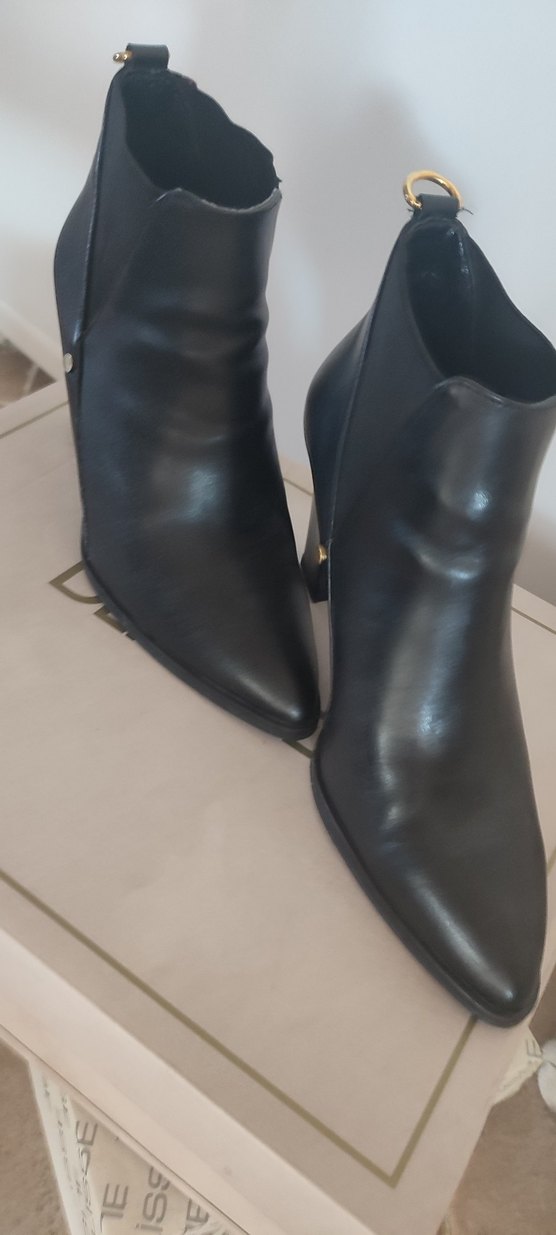 Derimod Siyah Deri Tokalı Kadın Ofis Botu - Görsel 4