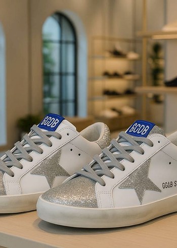 Golden Goose Deluxe Silver modeli