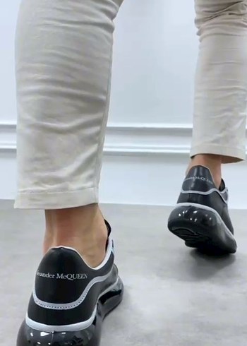 42 Beden Alexander McQueen Siyah Erkek Spor Ayakkabı