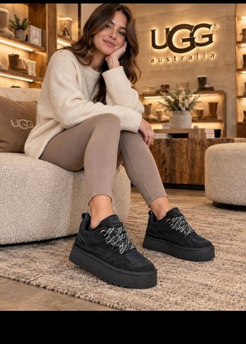 Ugg Siyah Suet Bagcikli Sneaker