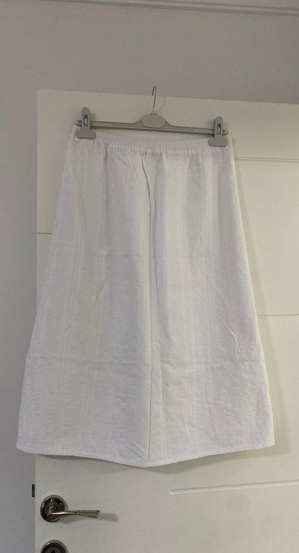 Düğmeli Beyaz Keten Uzun Etek - Görsel 2