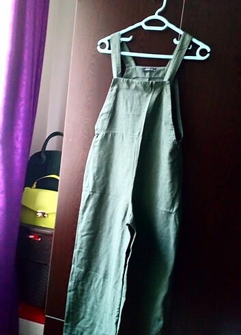Askılı pantolon. 
