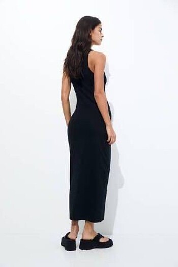 pull bear uzun siyah halter yaka elbise
