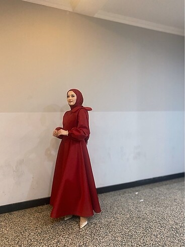 s Beden tesettür kırmızı abiye