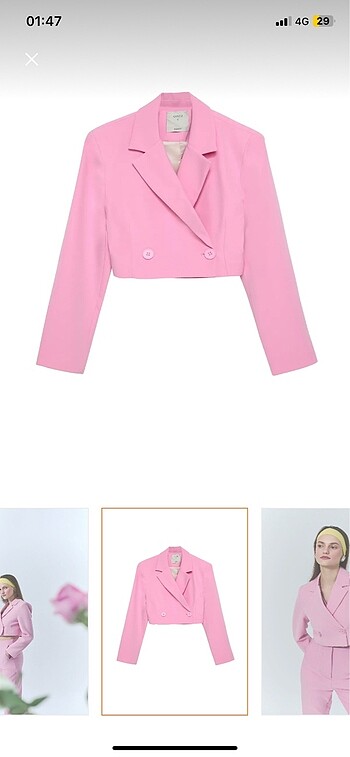 Quzu Crop blazer